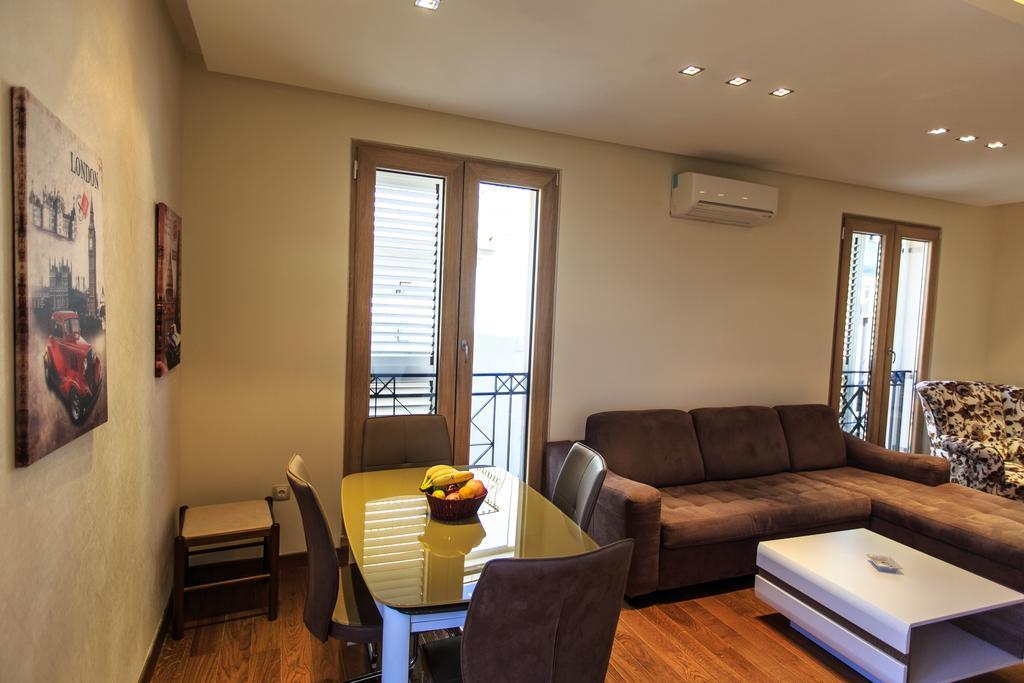 De Lux Apartments Petrovac 외부 사진