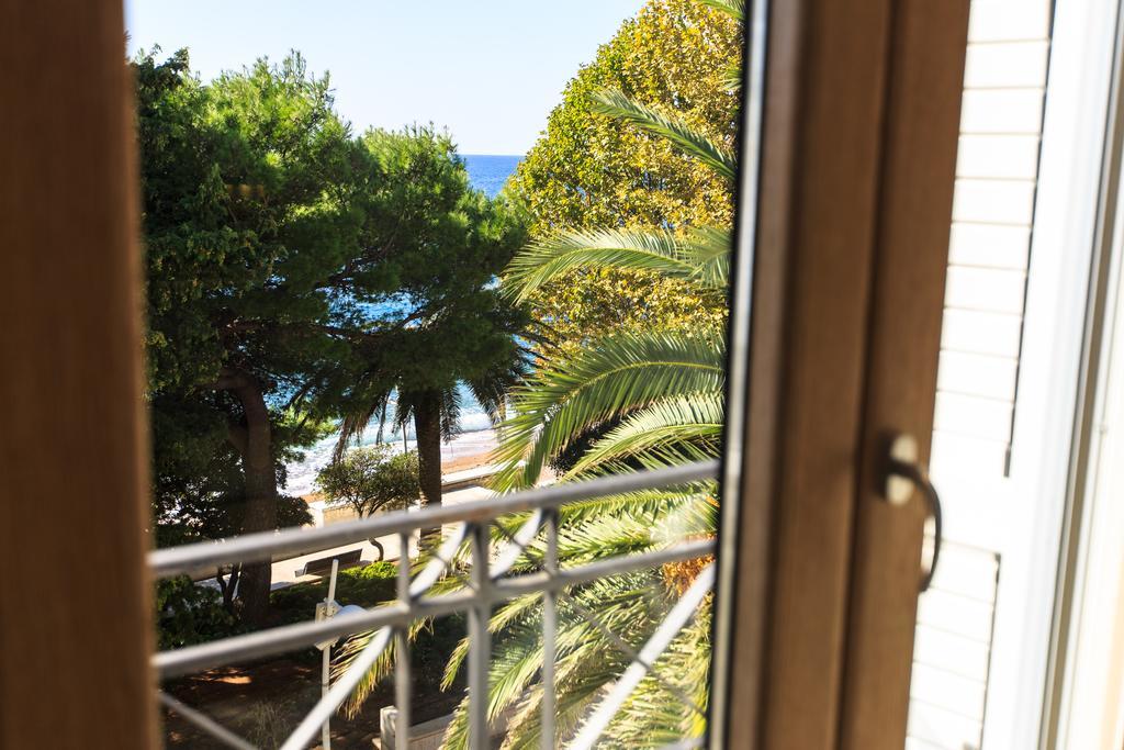De Lux Apartments Petrovac 외부 사진