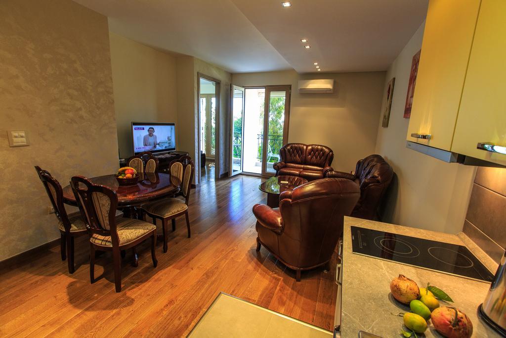 De Lux Apartments Petrovac 외부 사진
