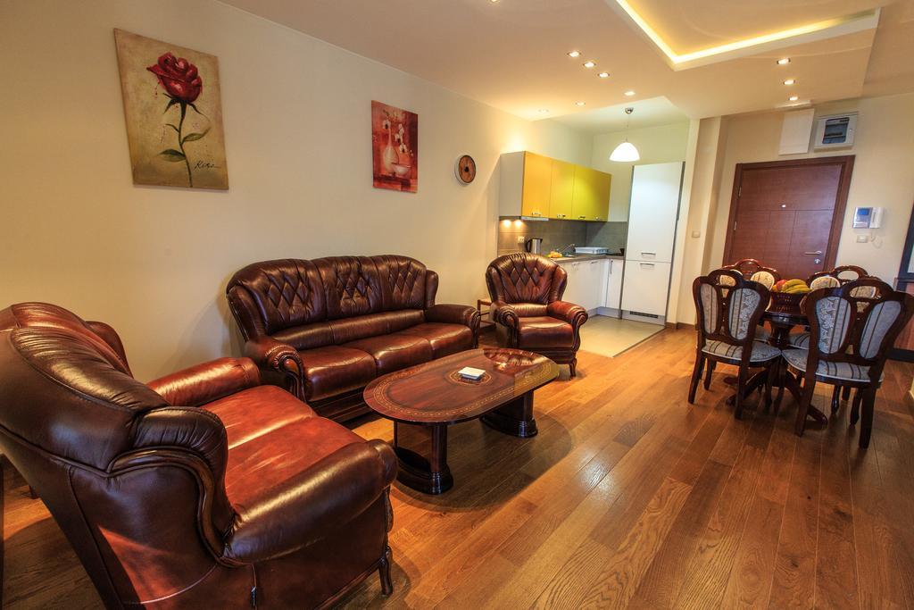De Lux Apartments Petrovac 외부 사진